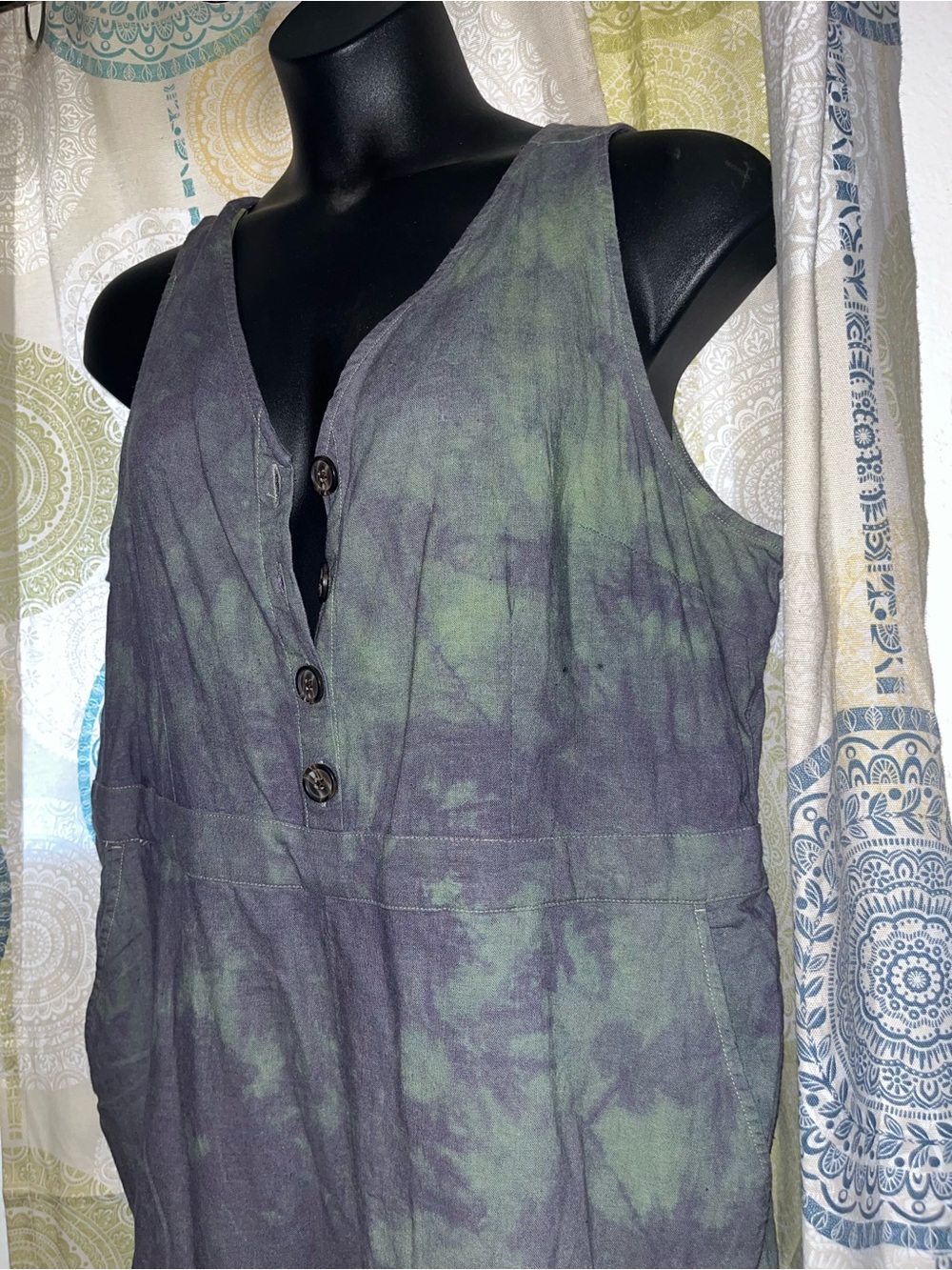 Old navy hand died Green and purple Tie-Dye Sleeveless Jumpsuit - Picture 3 of 6